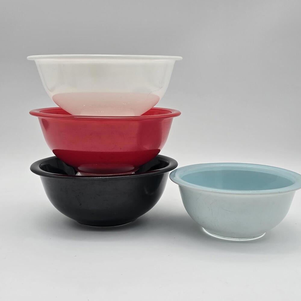 Pyrex Primary Color 4-Mixing Bowls Clear Bottom Made In USA 1980's